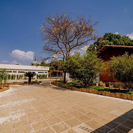 Diroma Resort Com Um Dia No Acqua Park Caldas Novas Exterior foto