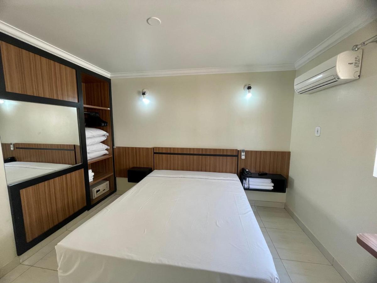 Apartamento Diroma Com Um Dia No Acqua Park Caldas Novas
